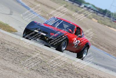 media/Apr-30-2022-CalClub SCCA (Sat) [[98b58ad398]]/Group 2/Race (Grapevine)/